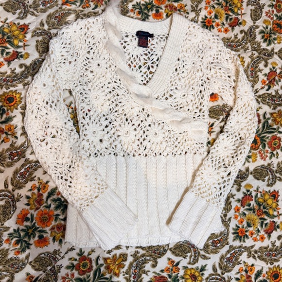 Dstudio Sweaters - Vintage Y2K‎ style DStudio Women's Cream Crochet Floral Knit Sweater Size M